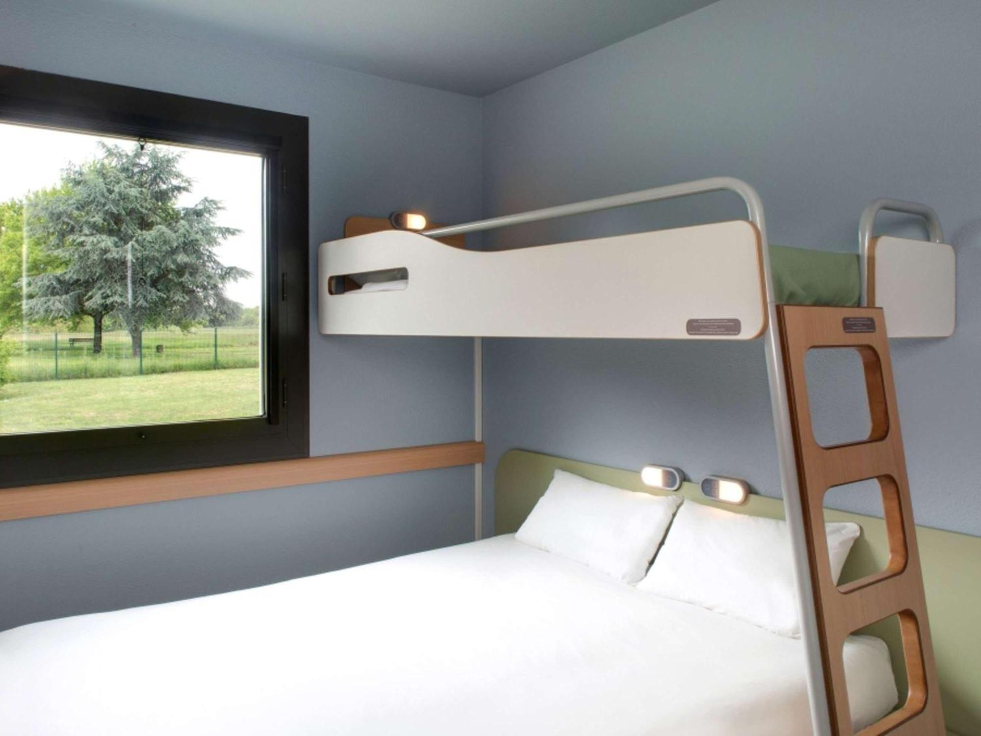 Ibis Budget Montceau Les Mines المظهر الخارجي الصورة